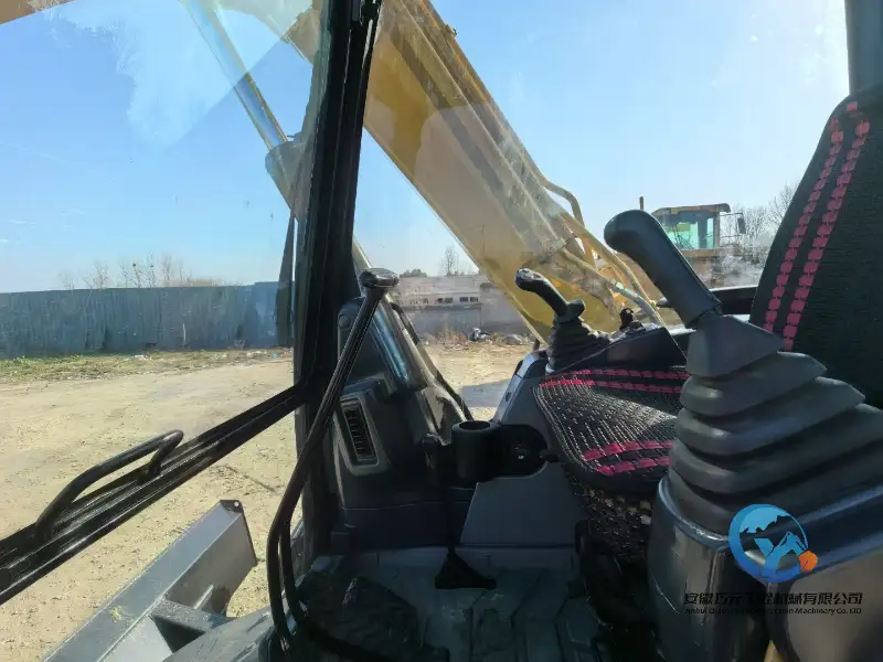 18_Used-Excavator-Caterpillar-307D11