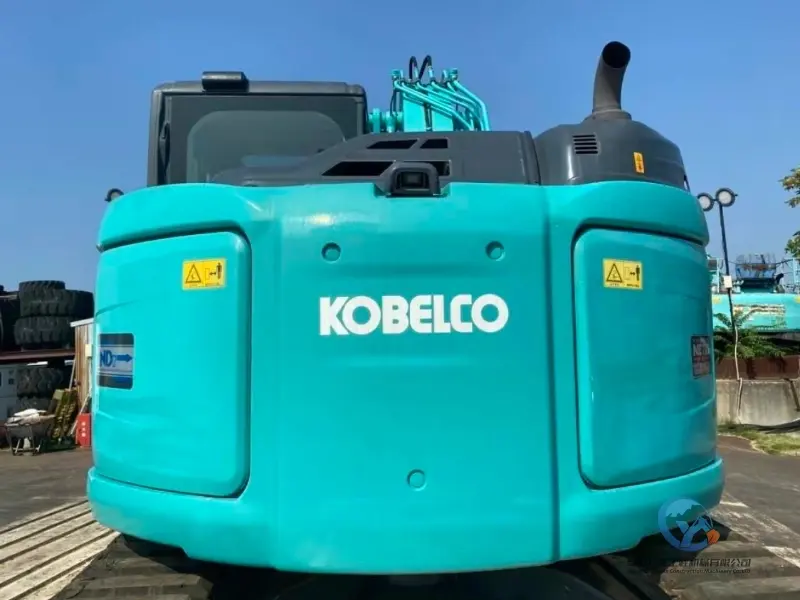 18_Used-Excavator-Kobelco-135SRD-5-8
