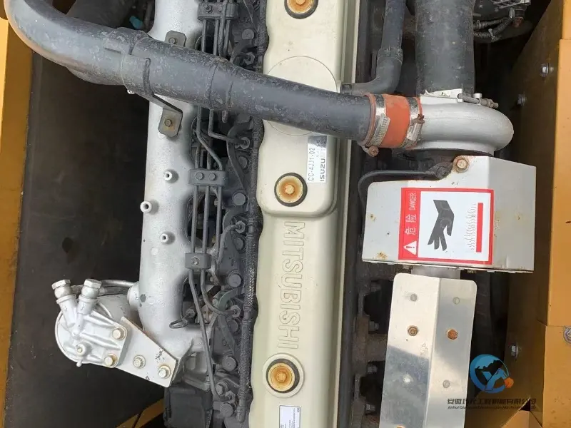 18_Used-Excavator-Sany-205C-18