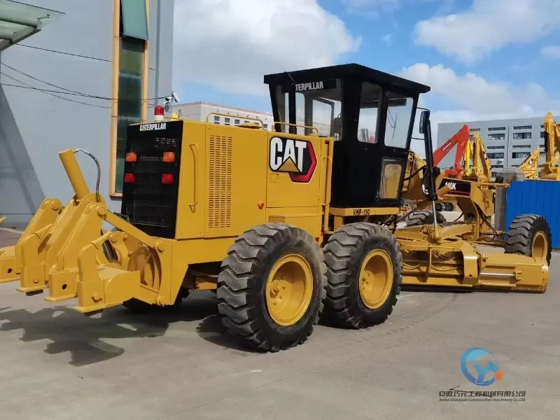 18_Used-Grader-Caterpillar-140K-20