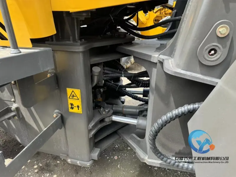 18_Used-Loader-SDLG-936L12_WH_800x600px