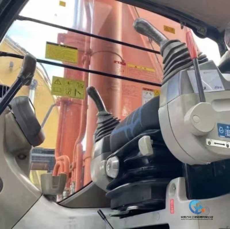 19_Used-Excavator-Hitachi-ZX45013