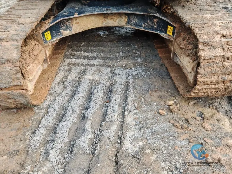 19_Used-Excavator-Sany-135C-10