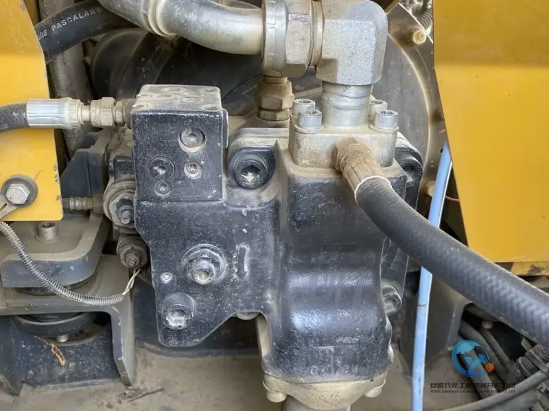 19_Used-Excavator-XCMG-XE80D-5