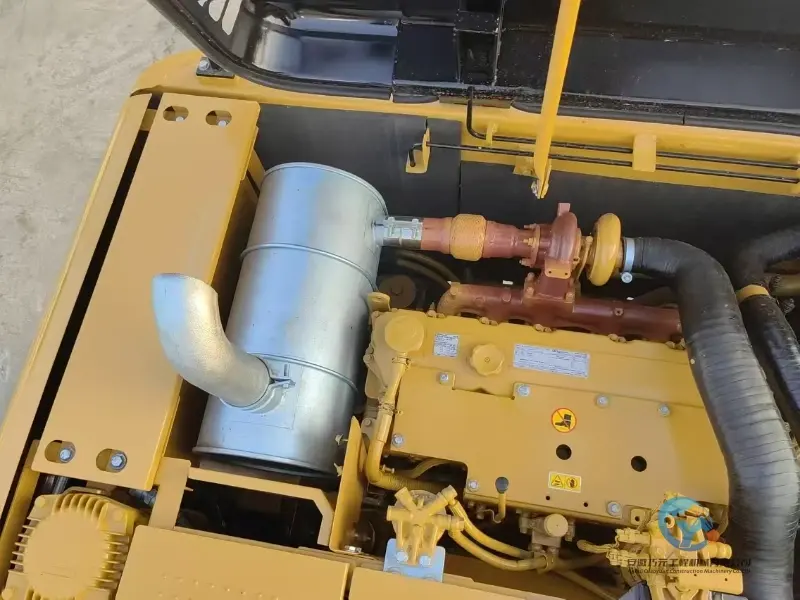 20_2022-Used-Excavator-Caterpillar-320D2-8