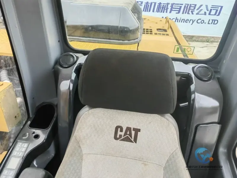 20_Used-Excavator-Caterpillar-315D2GC-13
