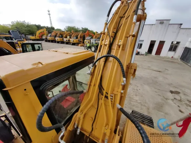 20_Used-Excavator-Caterpillar-320BL-13
