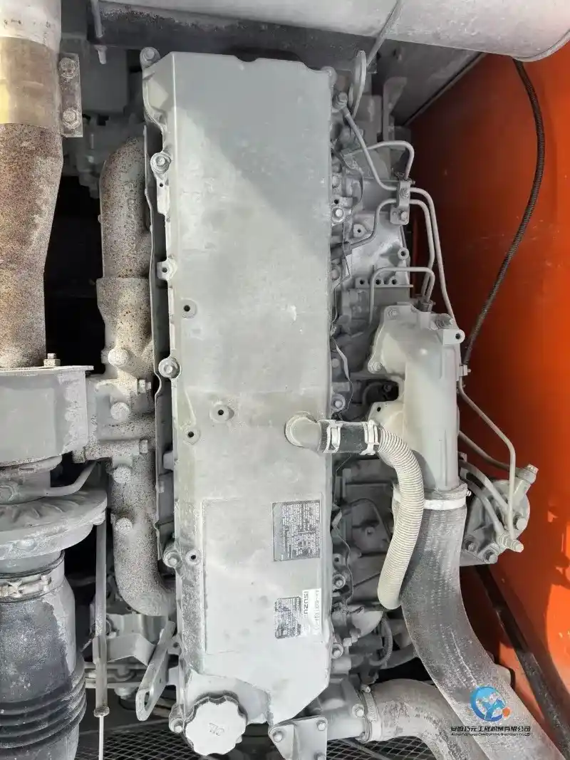 20_Used-Excavator-Hitachi-ZX35017