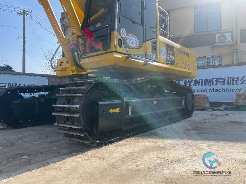21_Used-Excavator-Komatsu-PC-450-8-17