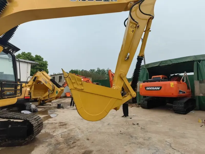 22_Used-Excavator-Komatsu-PC20022