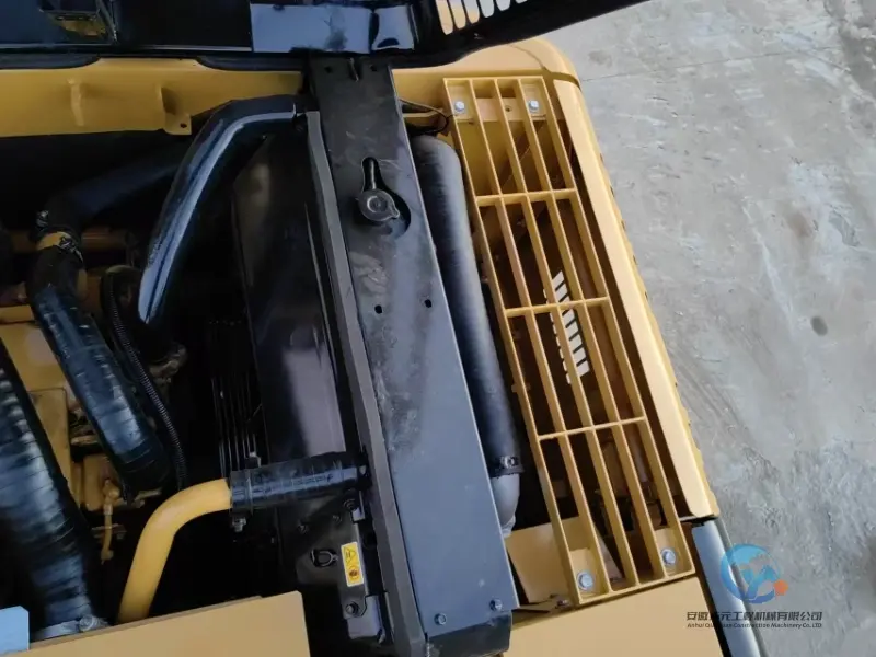 23_2022-Used-Excavator-Caterpillar-320D2L-18
