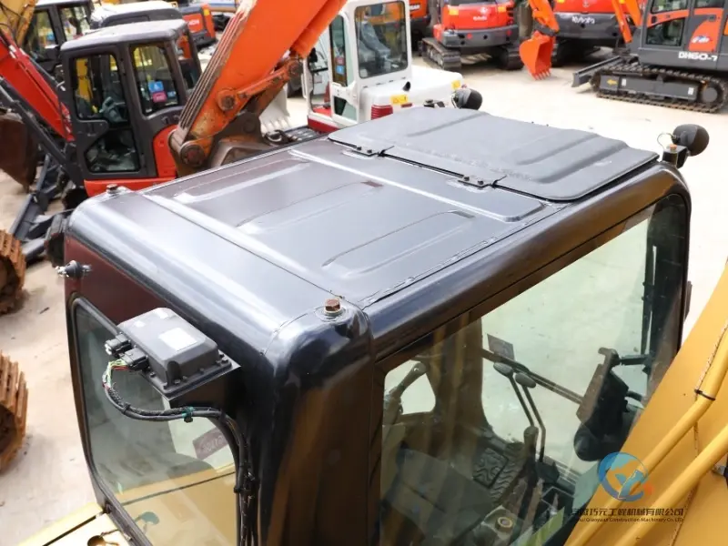 26_Used-Excavator-Caterpillar-320GX-29