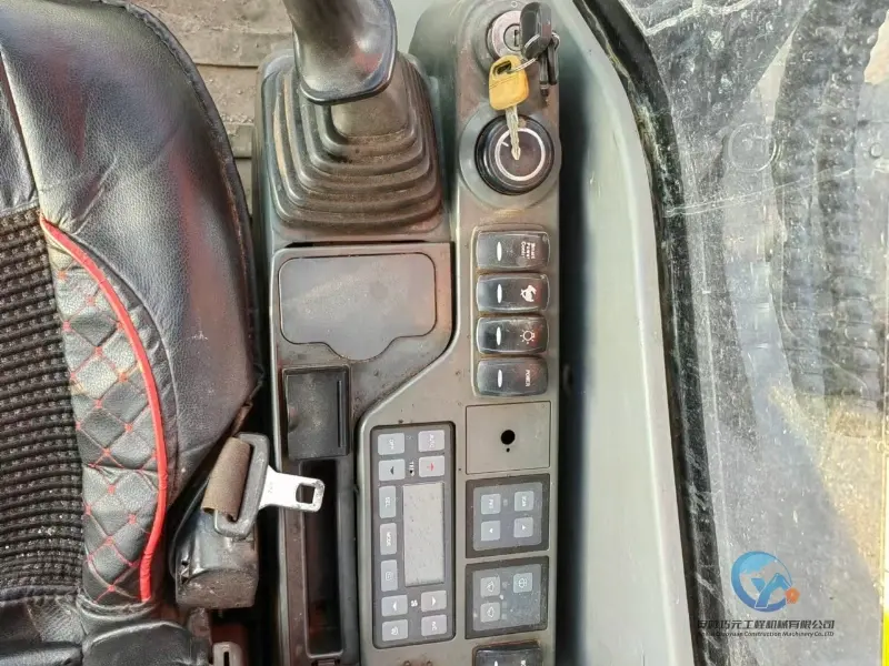 26_Used-Excavator-Doosan-DX380-9-18