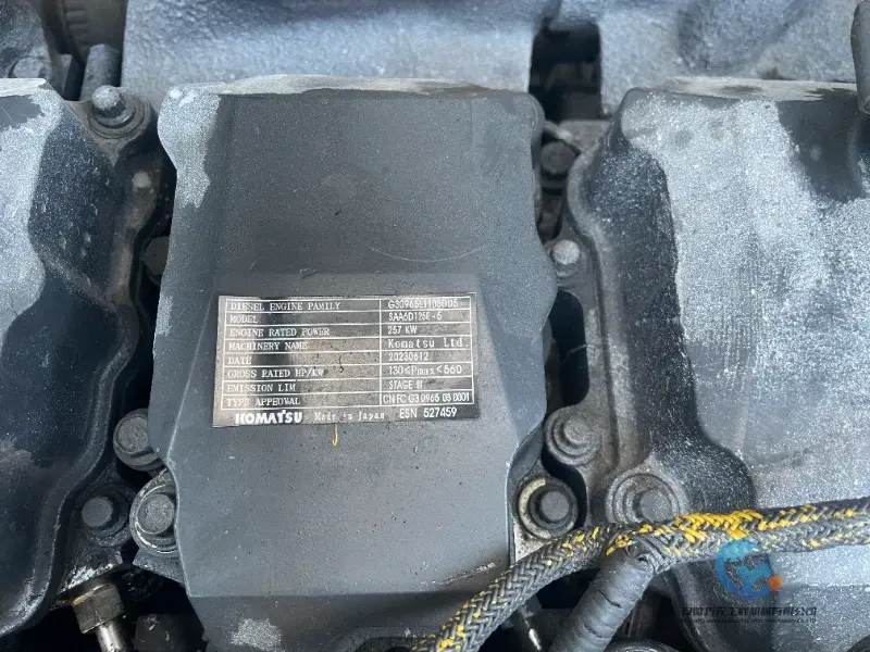 27_Used-Excavator-Komatsu-PC-450-8-23