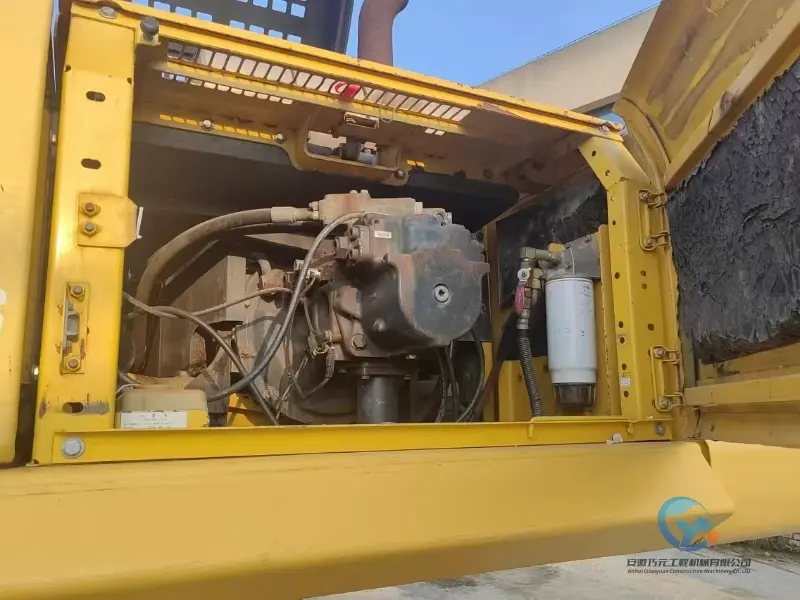 28_2020-Used-Excavator-Komatsu-PC400-17