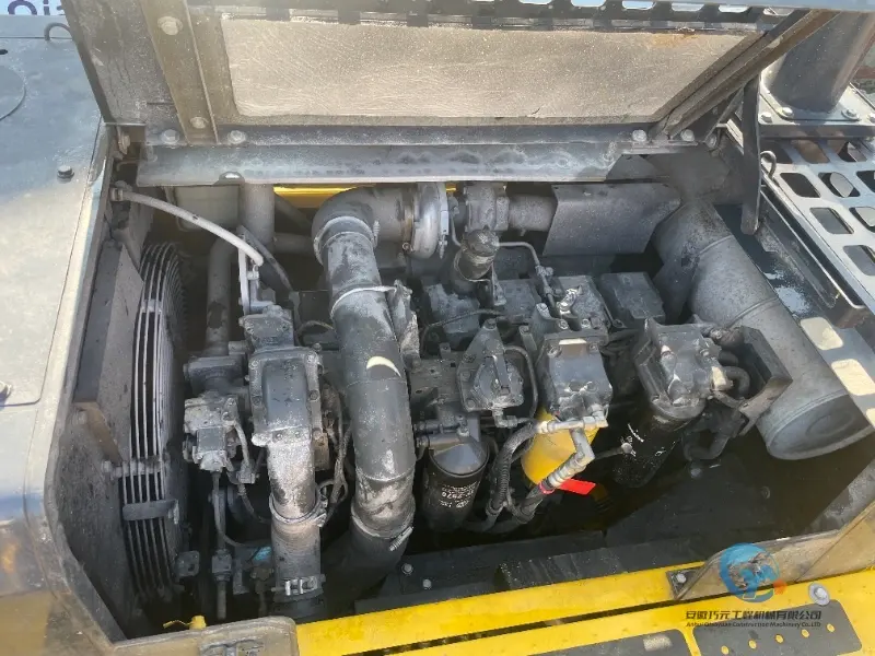 28_Used-Excavator-Komatsu-PC-450-8-26