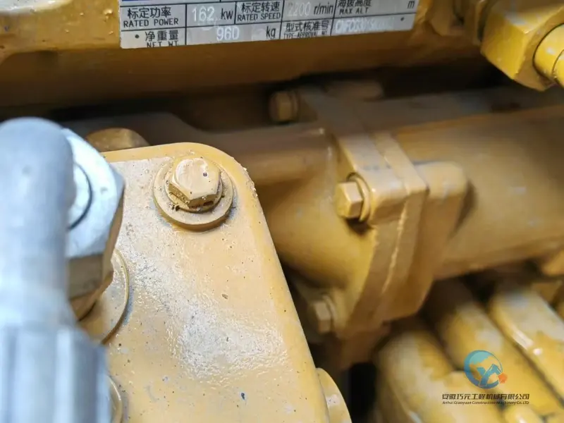 28_Used-Loader-Caterpillar-966H-30