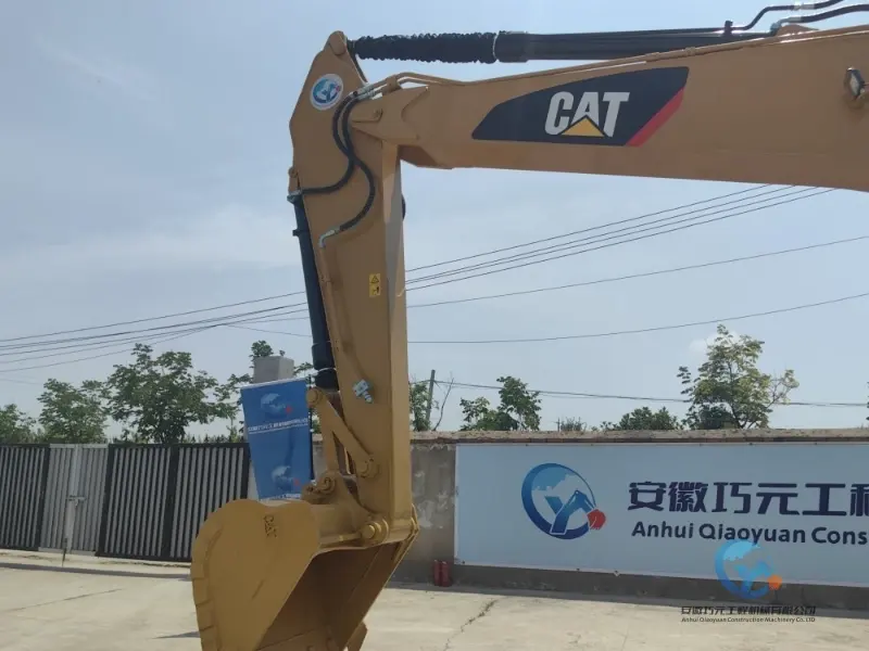 29_2020-Used-Excavator-Caterpillar-320D2-25