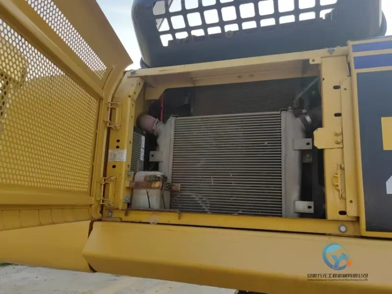 30_2020-Used-Excavator-Komatsu-PC400-19
