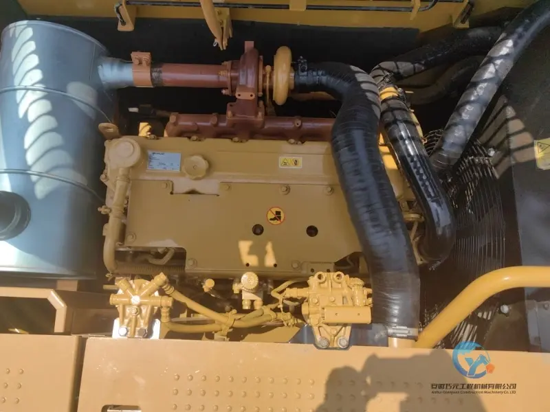 31_2020-Used-Excavator-Caterpillar-320D2-28