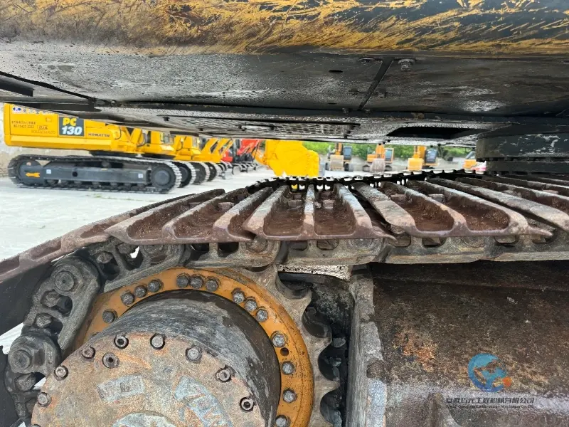 34_2020-Used-Excavator-Hyundai-220LC-9S-32
