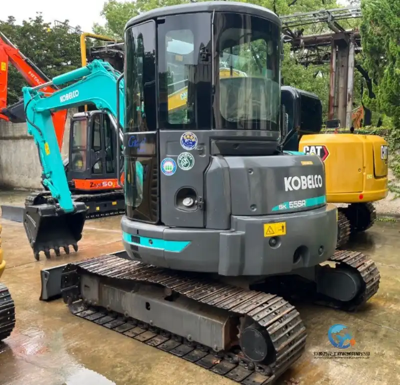 4_Used-Excavator-Kobelco-SK550