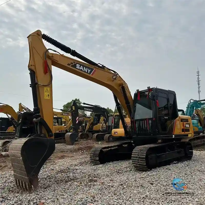 4_Used-Excavator-Sany-SY13510-1