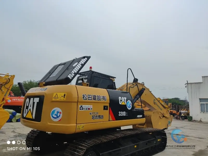5_Used-Excavator-Caterpillar-323D2L-6