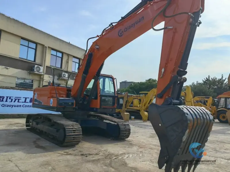 5_Used-Excavator-Doosan-DX225LCA-3