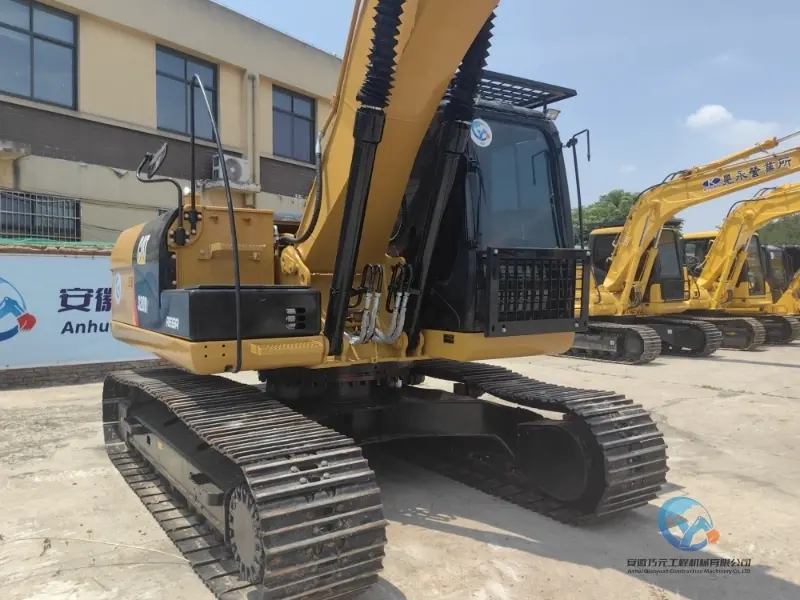 6_2020-Used-Excavator-Caterpillar-320D2-13