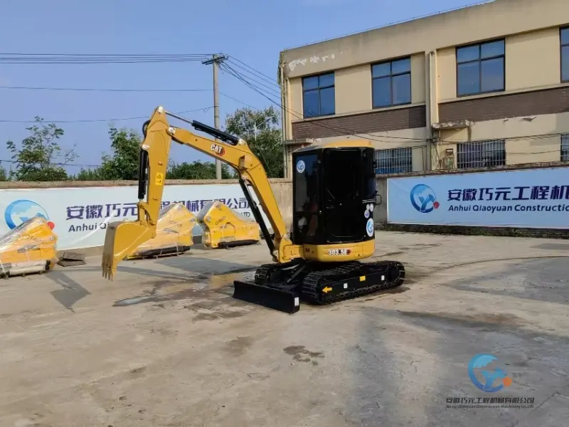 6_Used-Excavator-Caterpillar-303.5E-15