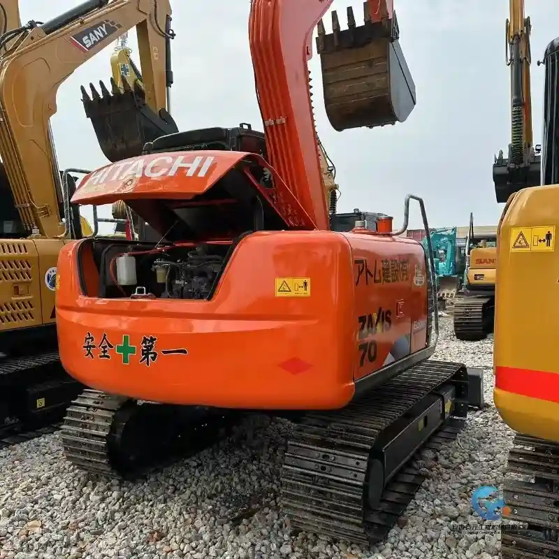 6_Used-Excavator-Hitachi-ZX703