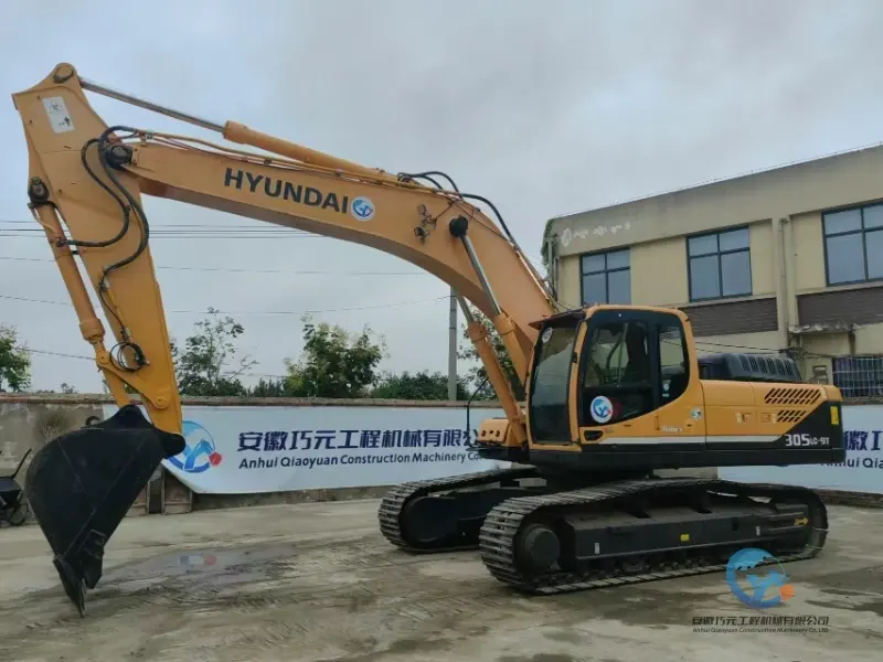 6_Used-Excavator-Hyundai-305LC-9T-2