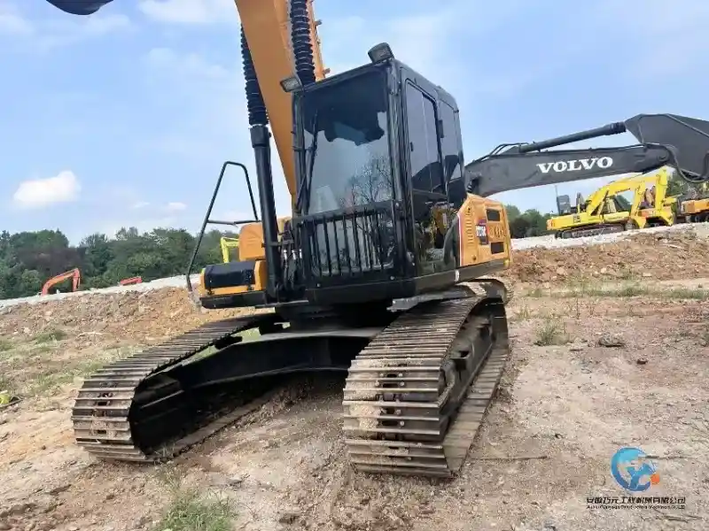 6_Used-Excavator-Sany-SY215C4