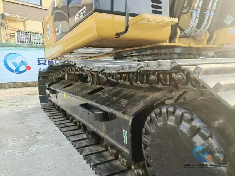 7_2022-Used-Excavator-Caterpillar-323D2L-2