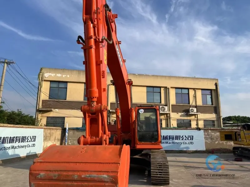 7_Used-Excavator-Doosan-DX260-10