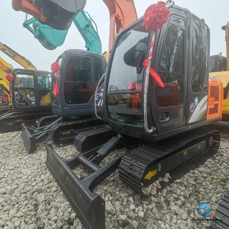 7_Used-Excavator-Hitachi-ZX60-14
