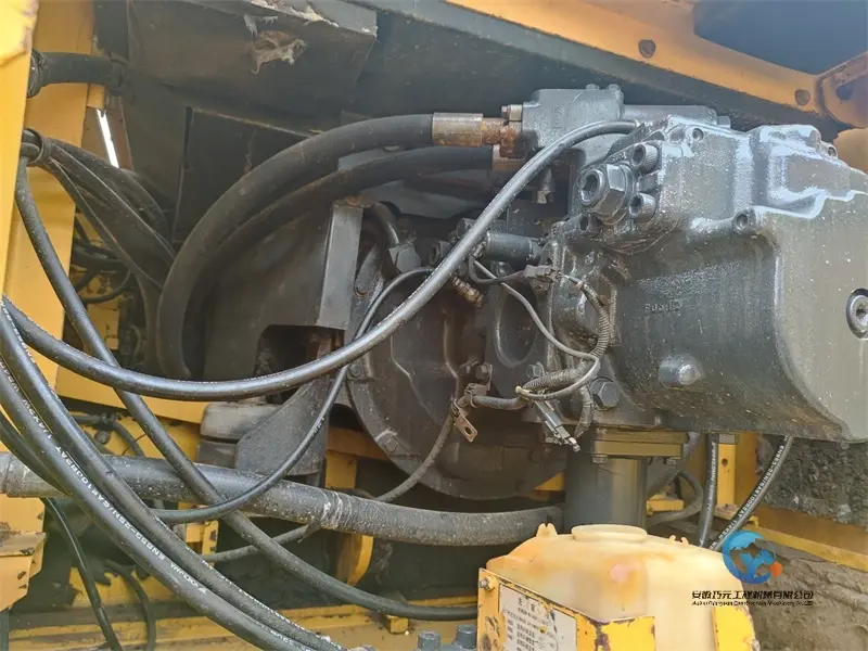 7_Used-Excavator-Komatsu-PC400-814