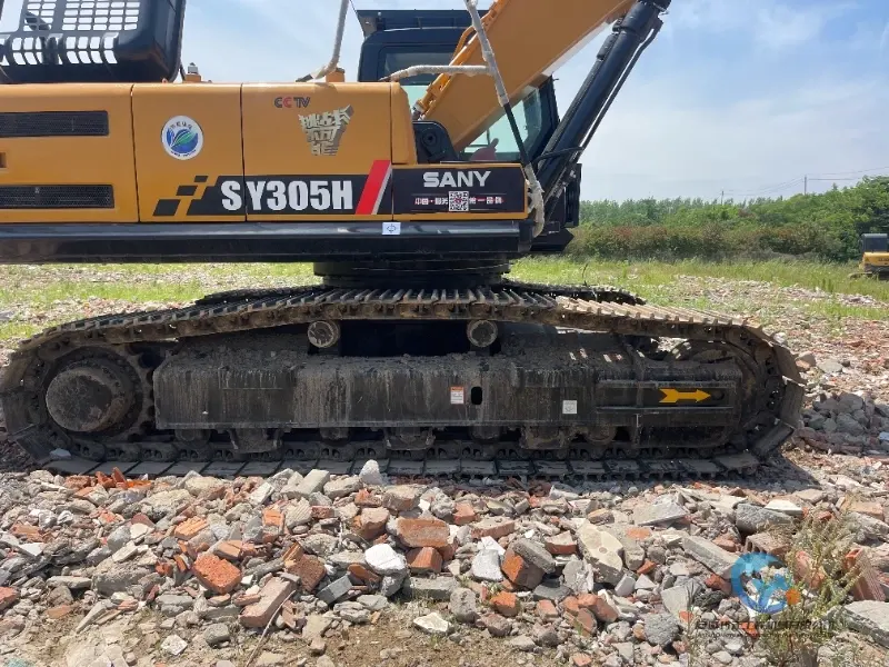 7_Used-Excavator-Sany-305C-11