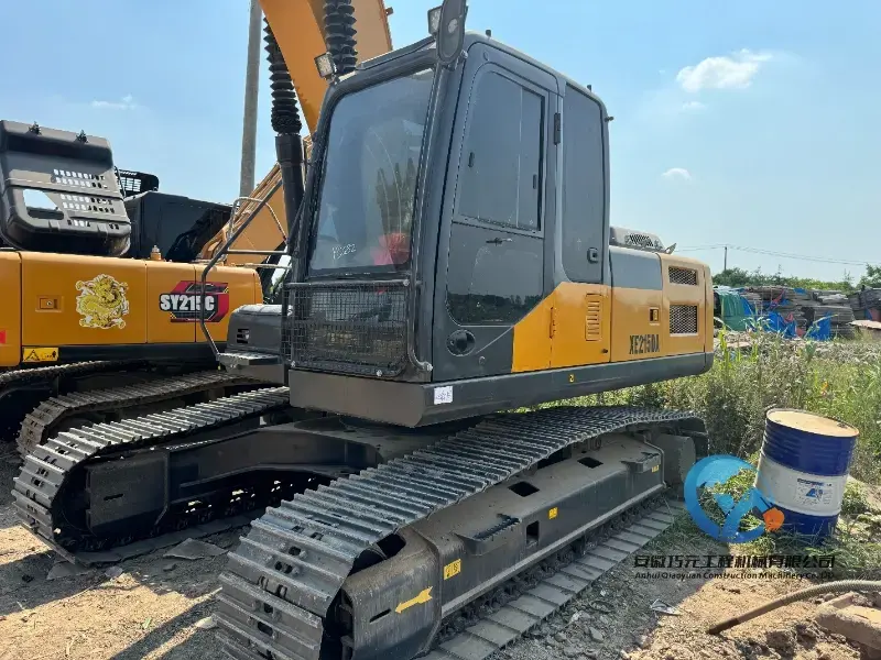 7_Used-Excavator-XCMG-XE215DA3