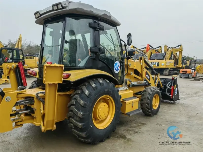 7_Used-Loader-Caterpillar-420F-16