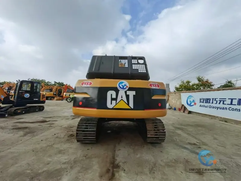 8_Used-Excavator-Caterpillar-320BL-8