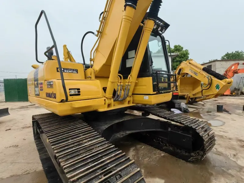 8_Used-Excavator-Komatsu-PC20016
