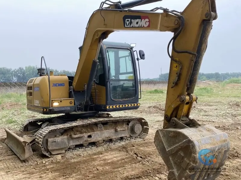 8_Used-Excavator-XCMG-XE80D-6