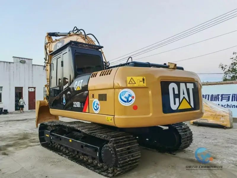9_2022-Used-Excavator-Caterpillar-320D2L-19