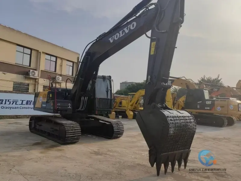 9_2022-Used-Excavator-Volvo-EC210D-3