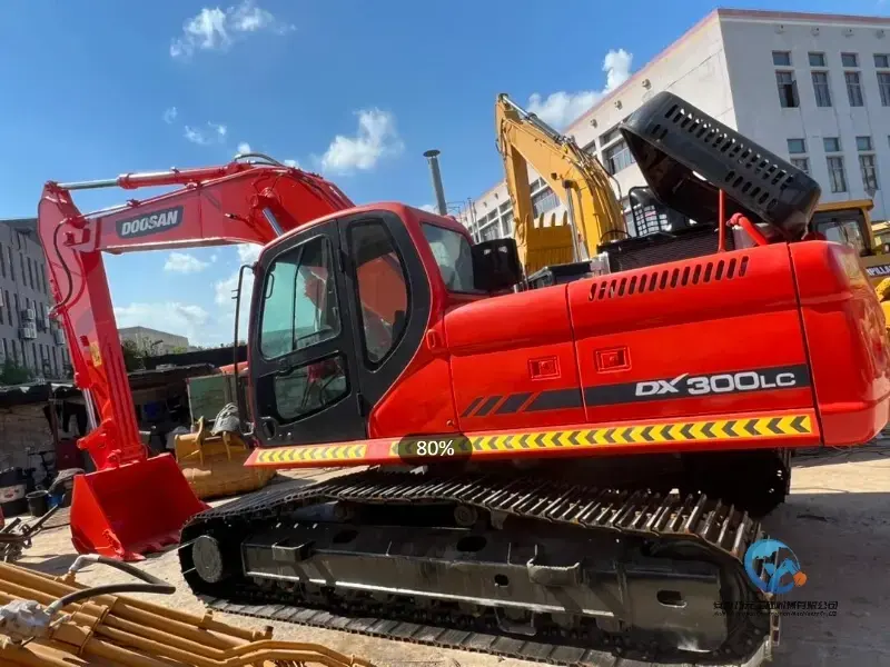 9_Used-Excavator-DOOSAN-DX300-LC-9C29