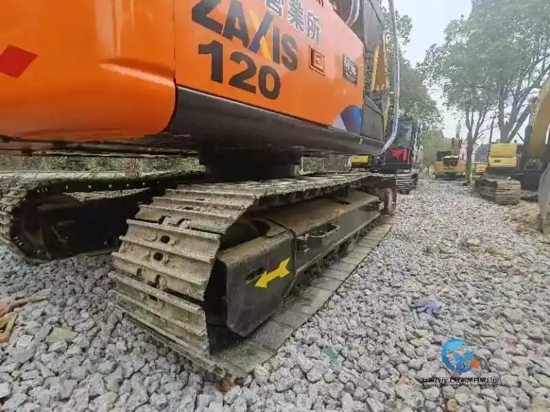 9_Used-Excavator-Hitachi-ZX1203