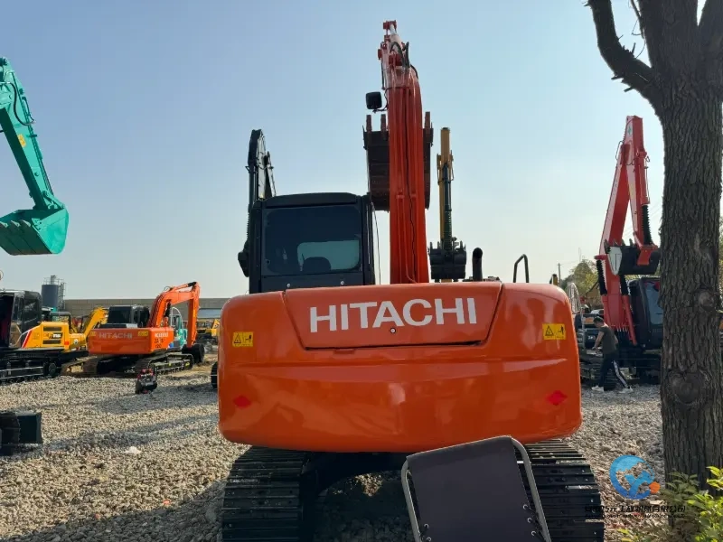 9_Used-Excavator-Hitachi-ZX70-114