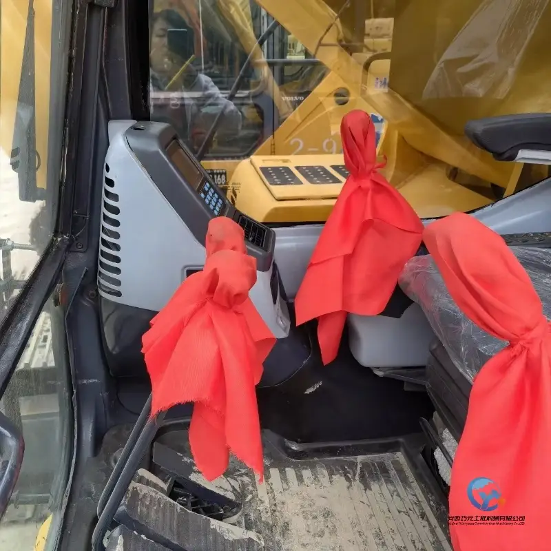 9_Used-Excavator-Komatsu-PC400-70